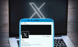 X Twitter no celular e computador