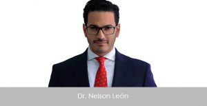 Dr. Nelson León