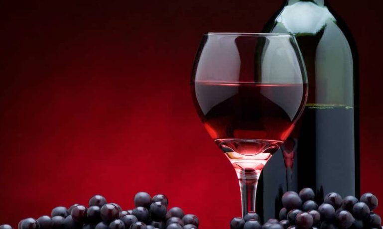 10 benefícios do vinho