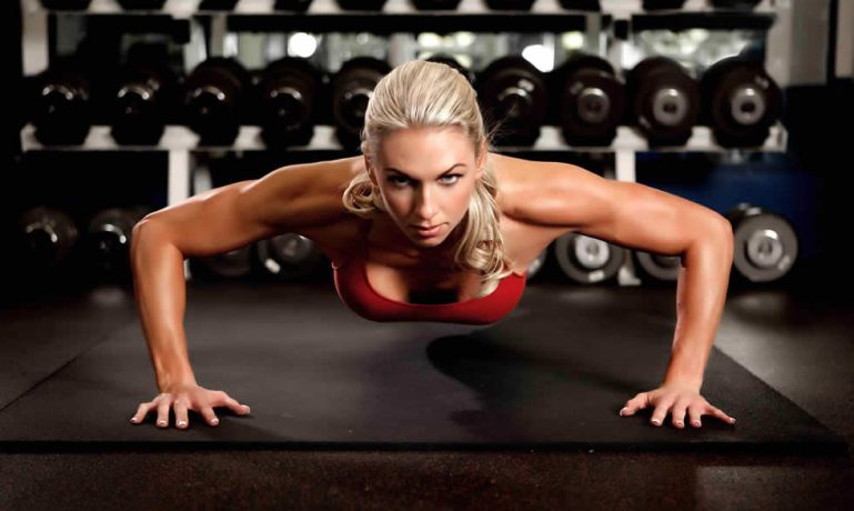 O exercício de flexões que num mês muda a sua vida