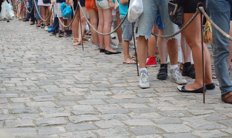 Fila de espera do Bolsa Família