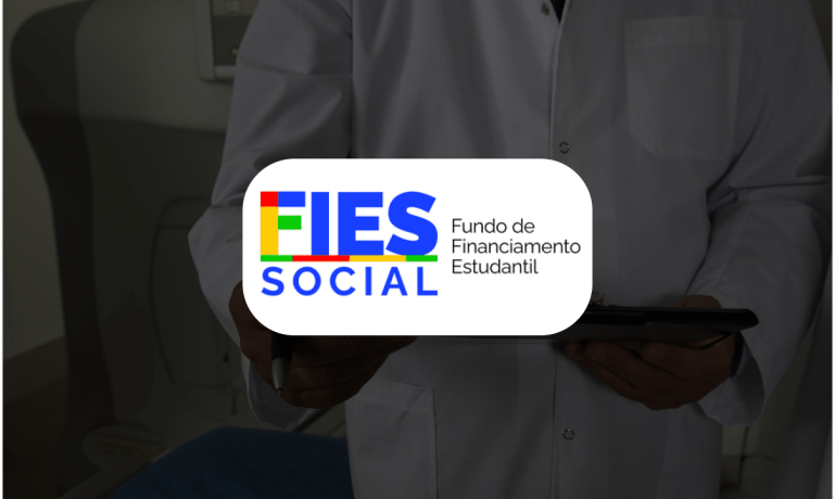 Imagem de um médico de fundo e a frente com um logo do FIES