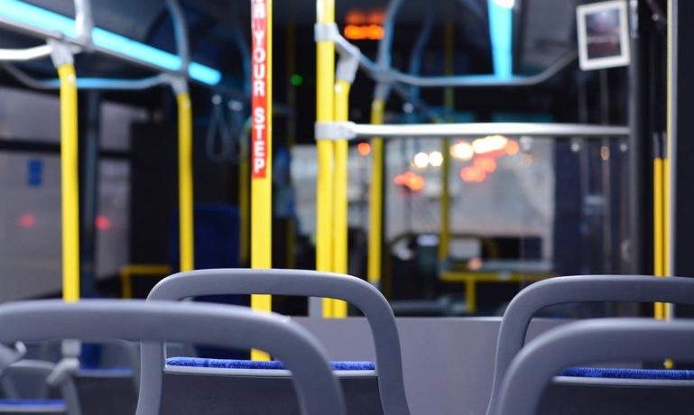 Ônibus onde é possível apagar com Cartão de Ônibus para idosos