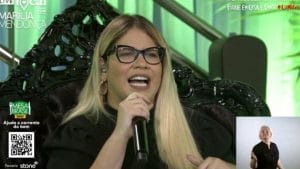 Marília Mendonça volta a fazer uma live ao vivo hoje