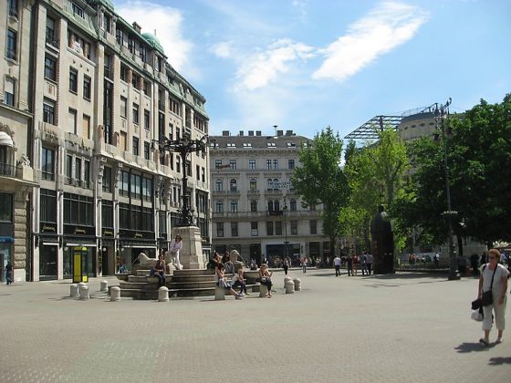 Praça Vörösmarty